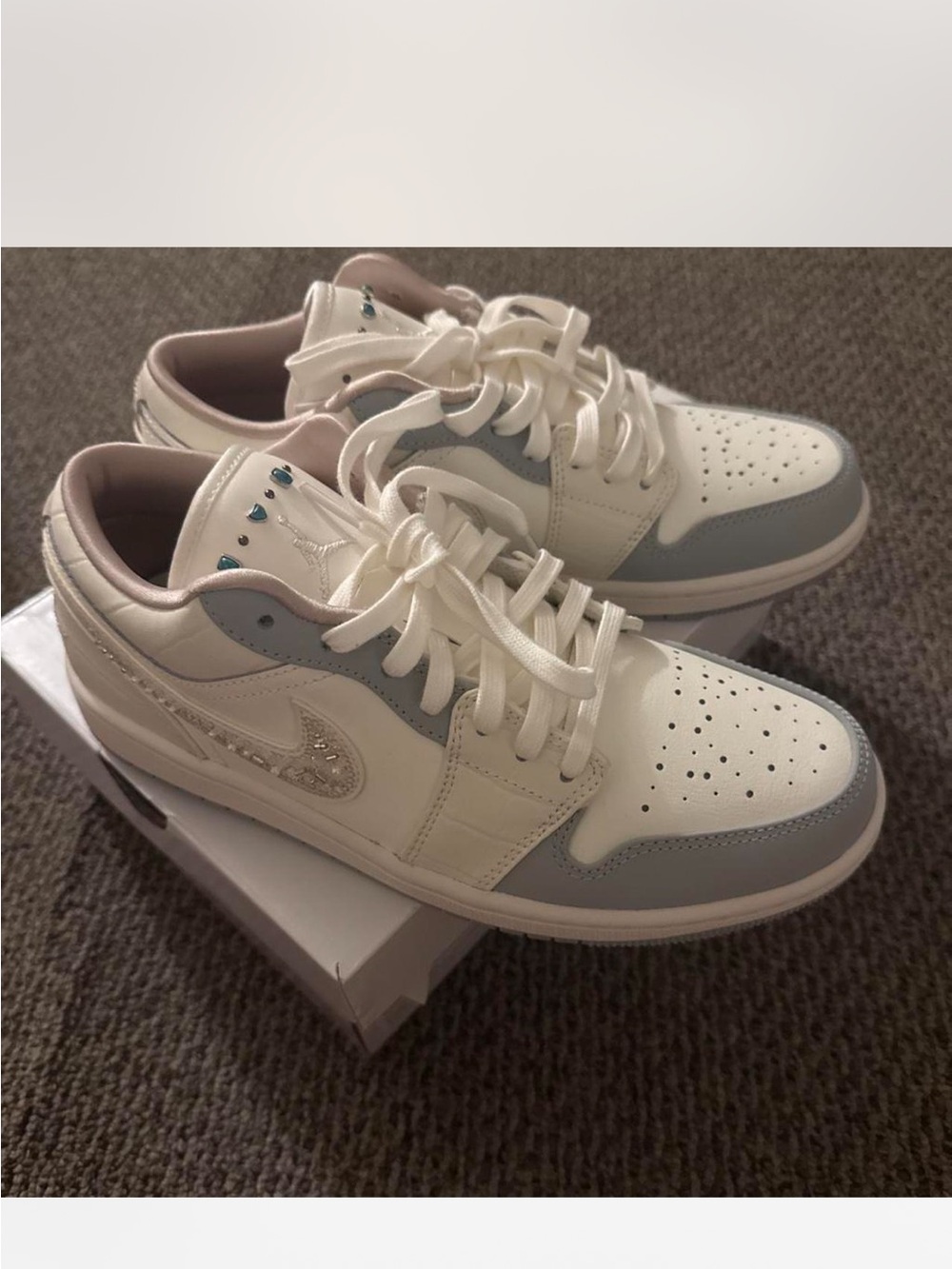 Jordan Low-Top Sneakers -
